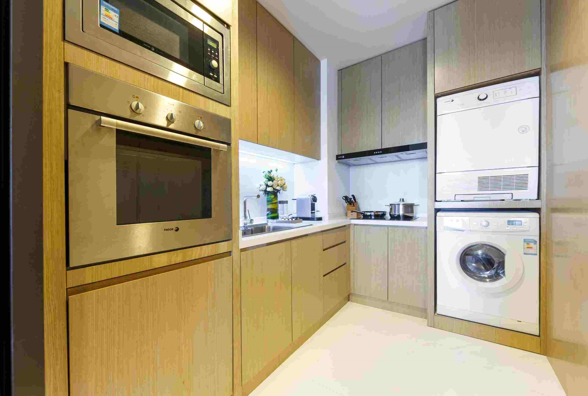Youtha Suites